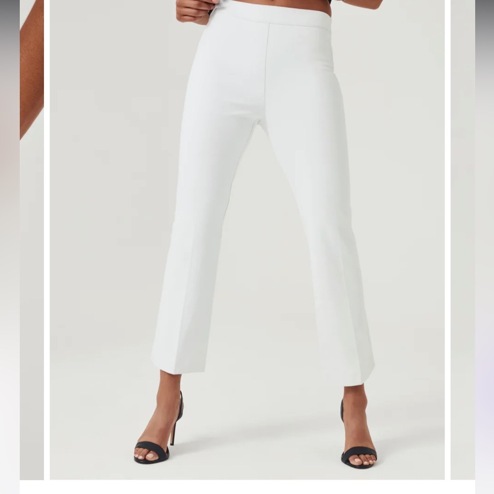 On-the-Go Kick Flare Pant with Ultimate Opacity Technology
